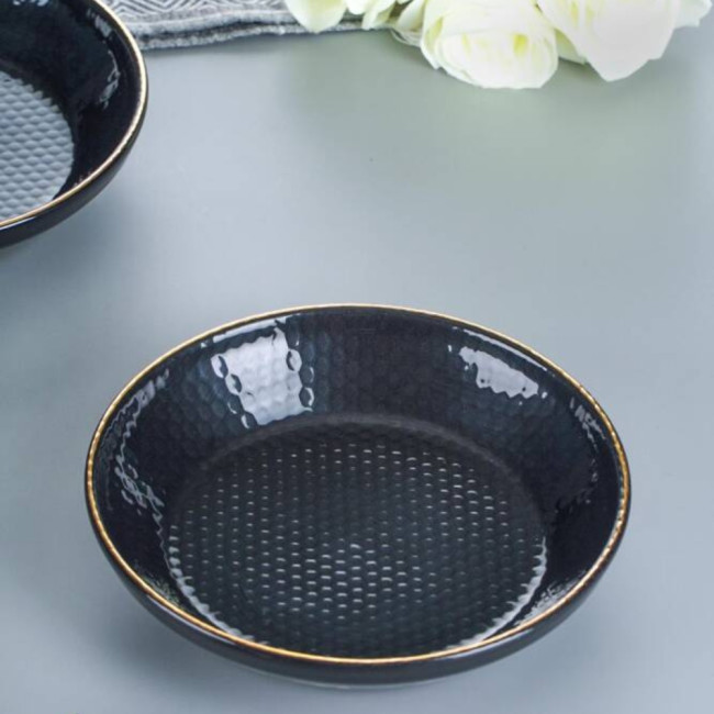 Art de la table Assiette creuse noire Nordique